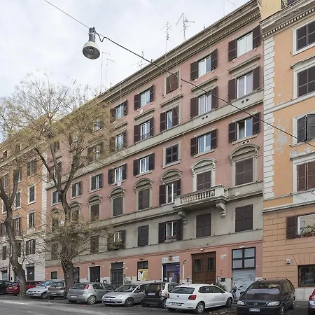 Trastevere Elegant شقة *